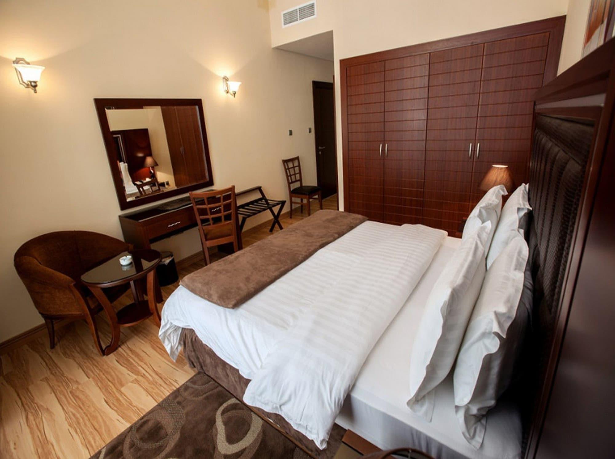 精致梅普尔斯酒店式公寓 迪拜 客房 照片